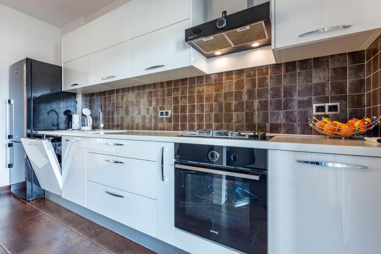 Rs Two Bedroom Apartment Sukošan Dış mekan fotoğraf