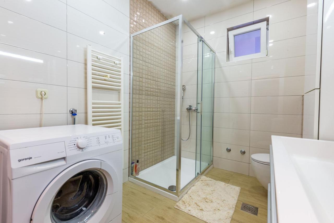 Rs Two Bedroom Apartment Sukošan Dış mekan fotoğraf